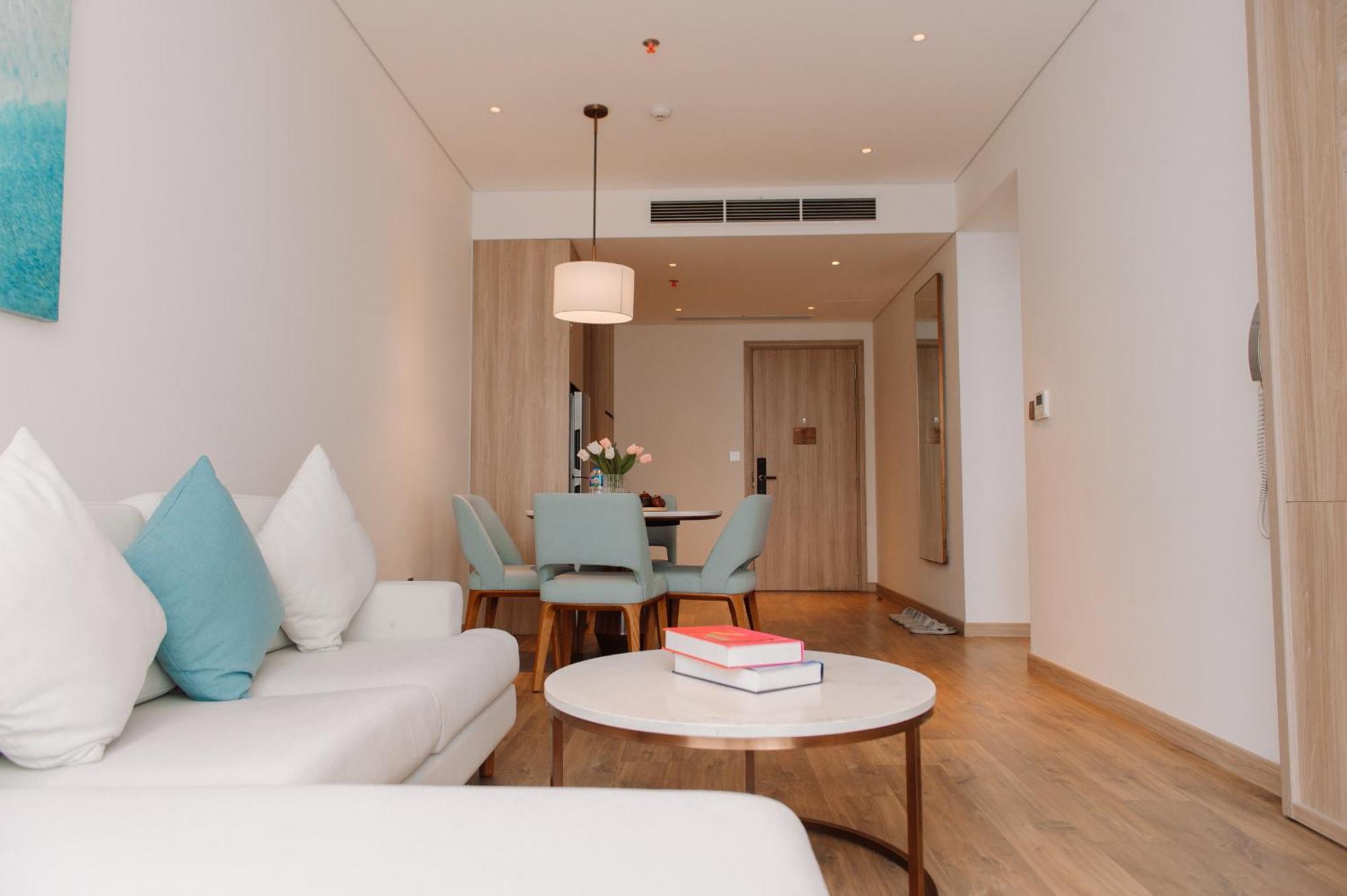 A La Carte Ha Long Apartment By The Beach エクステリア 写真